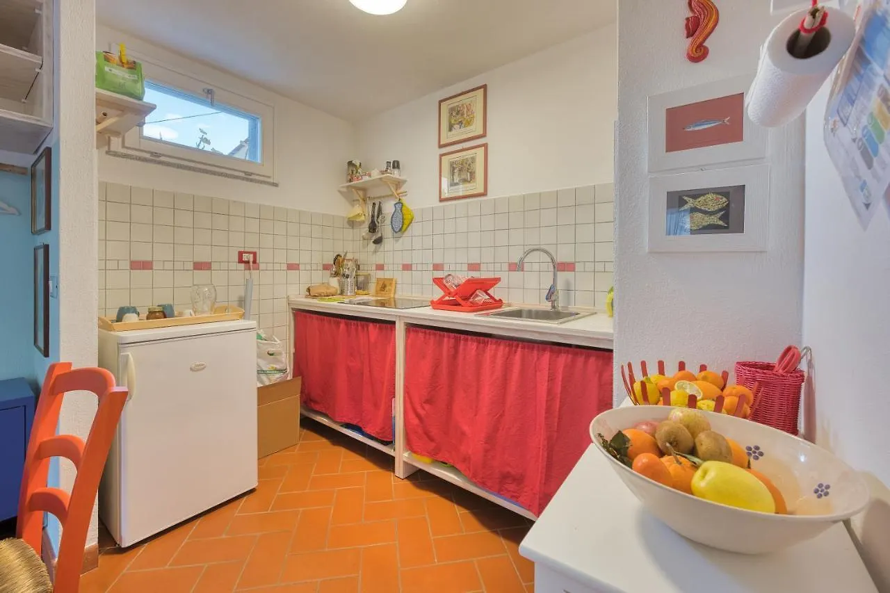 Apartment Casa Celeste - Goelba Pomonte Italy